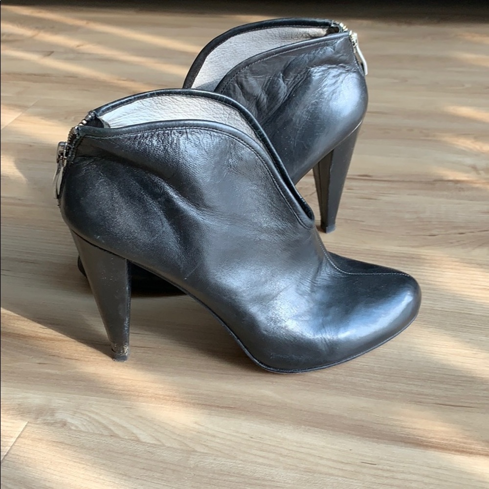 Vince camuto black booties